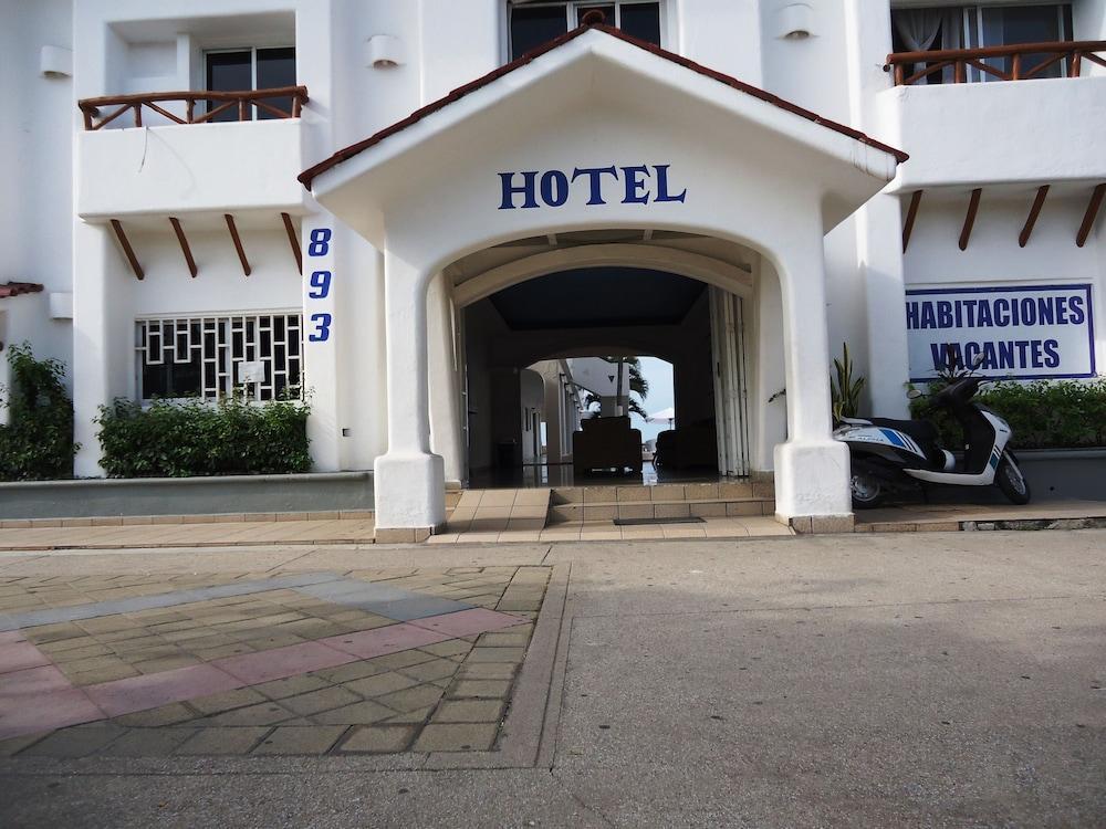 Hotel Bagasi Manzanillo Eksteriør billede